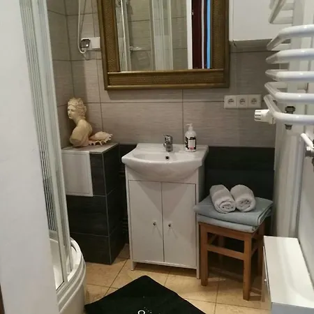Flower Apart, Plac Solny Apartment Wroclaw