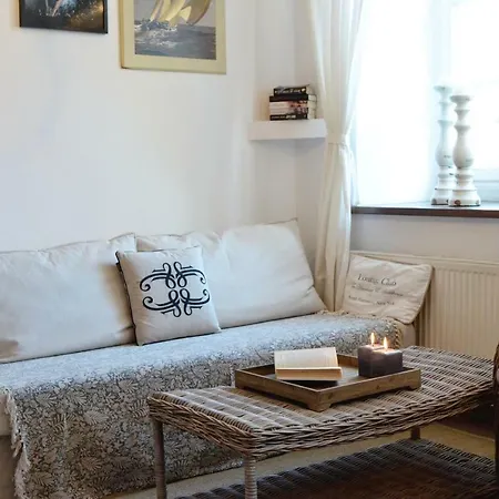 Apartment Flower Apart, Plac Solny *